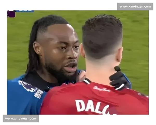 足坛丁修再放大招：姆贝乌莫亿元转会费 + 25 万周薪，曼联被逼上梁山！