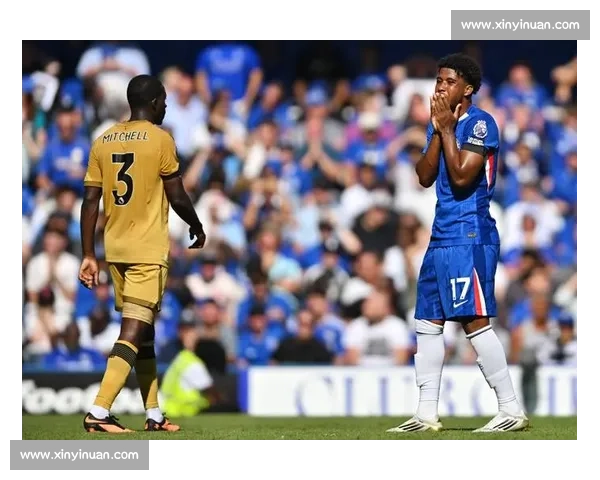 北伦敦双雄争夺水晶宫王牌！埃泽转会战引爆今夏首波高潮